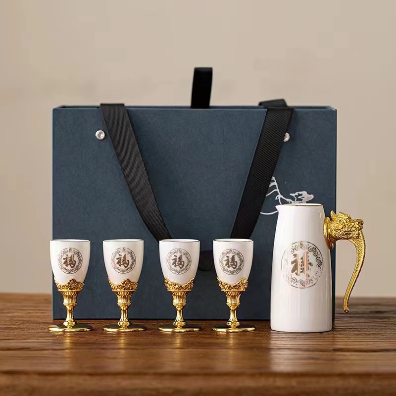 高(gāo)端客戶禮品定制(zhì)