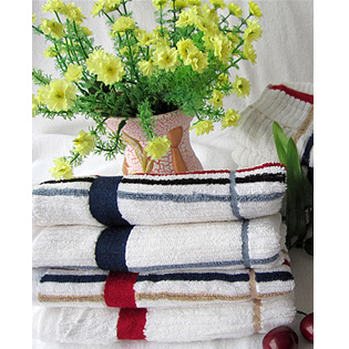 超厚強吸水(shuǐ)條紋毛巾